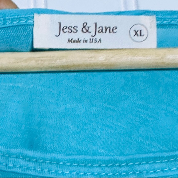 Jess & Jane Women's Blue Graphic Top Tunic Side Pockets Size XL Relax Fit Casual - Picture 7 of 9